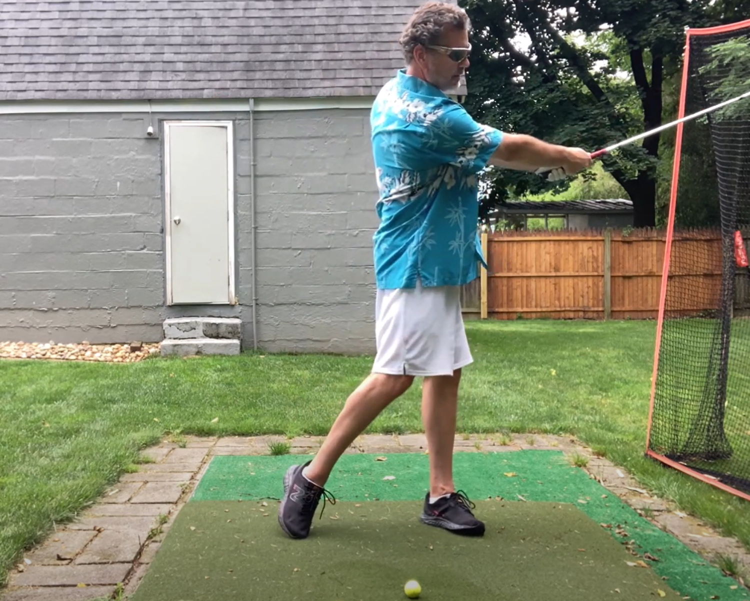 how to improve golf ball striking